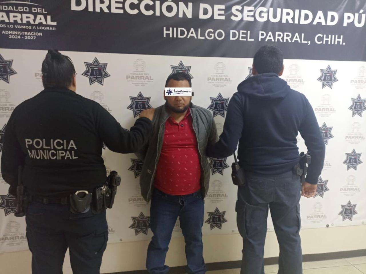 Lo detienen por violentar a su pareja