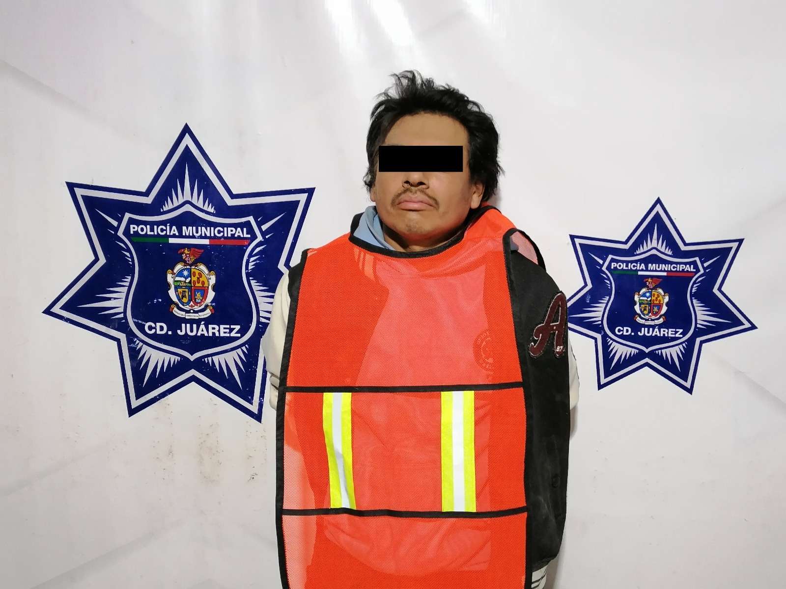 Detienen a un hombre con arma  de fuego y 2 cargadores