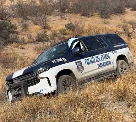 Se accidentan estatales en la carretera Jiménez a Parral