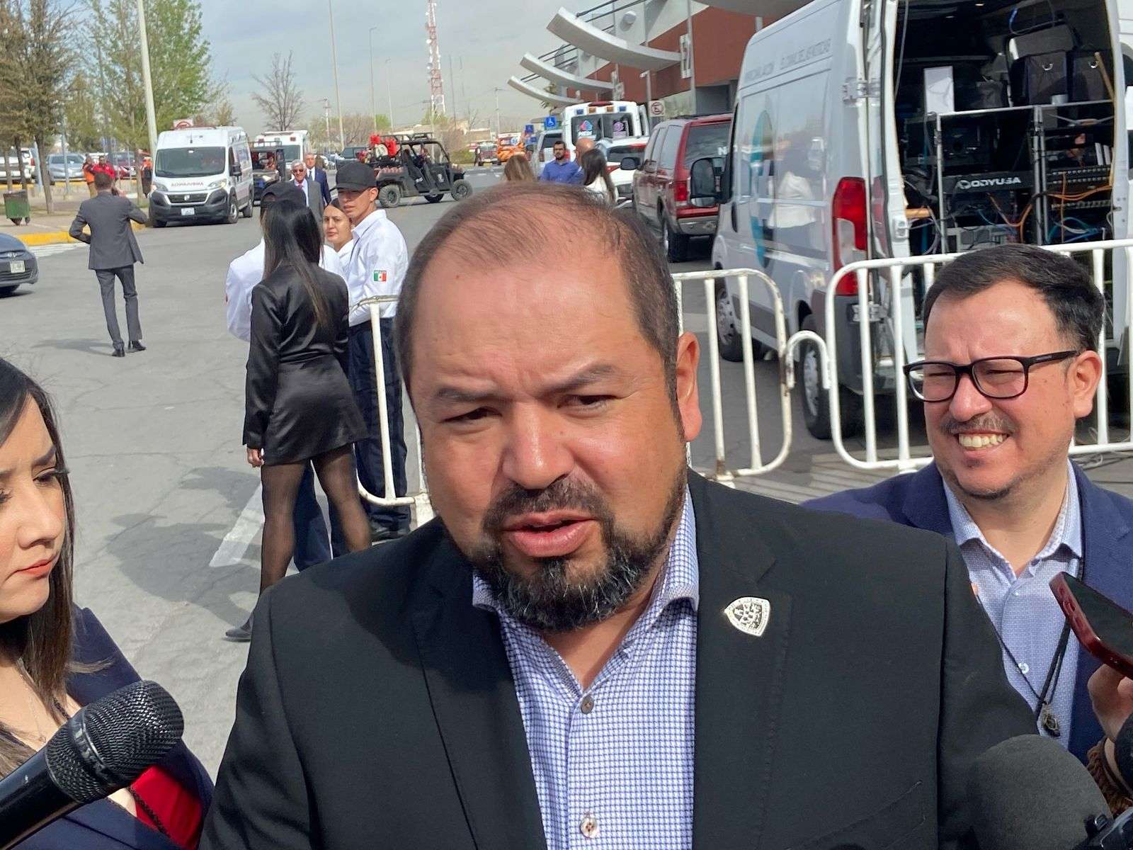 Cruzan al día mil 500 vacas por Ojinaga y San Gerónimo