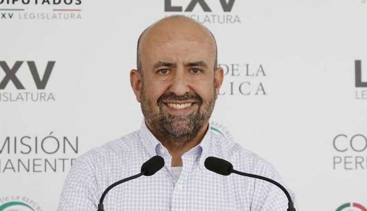 Deja Sergio Ramírez comunicación social del estado