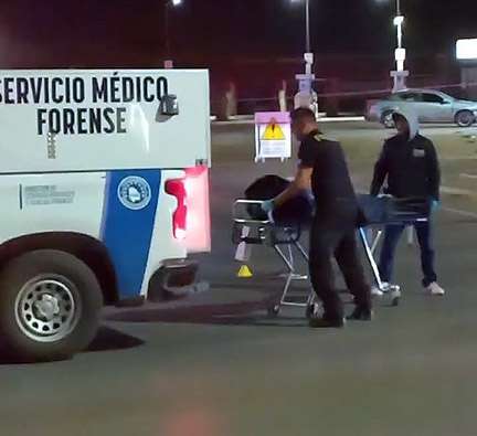 Mata motociclista a balazos a peatón