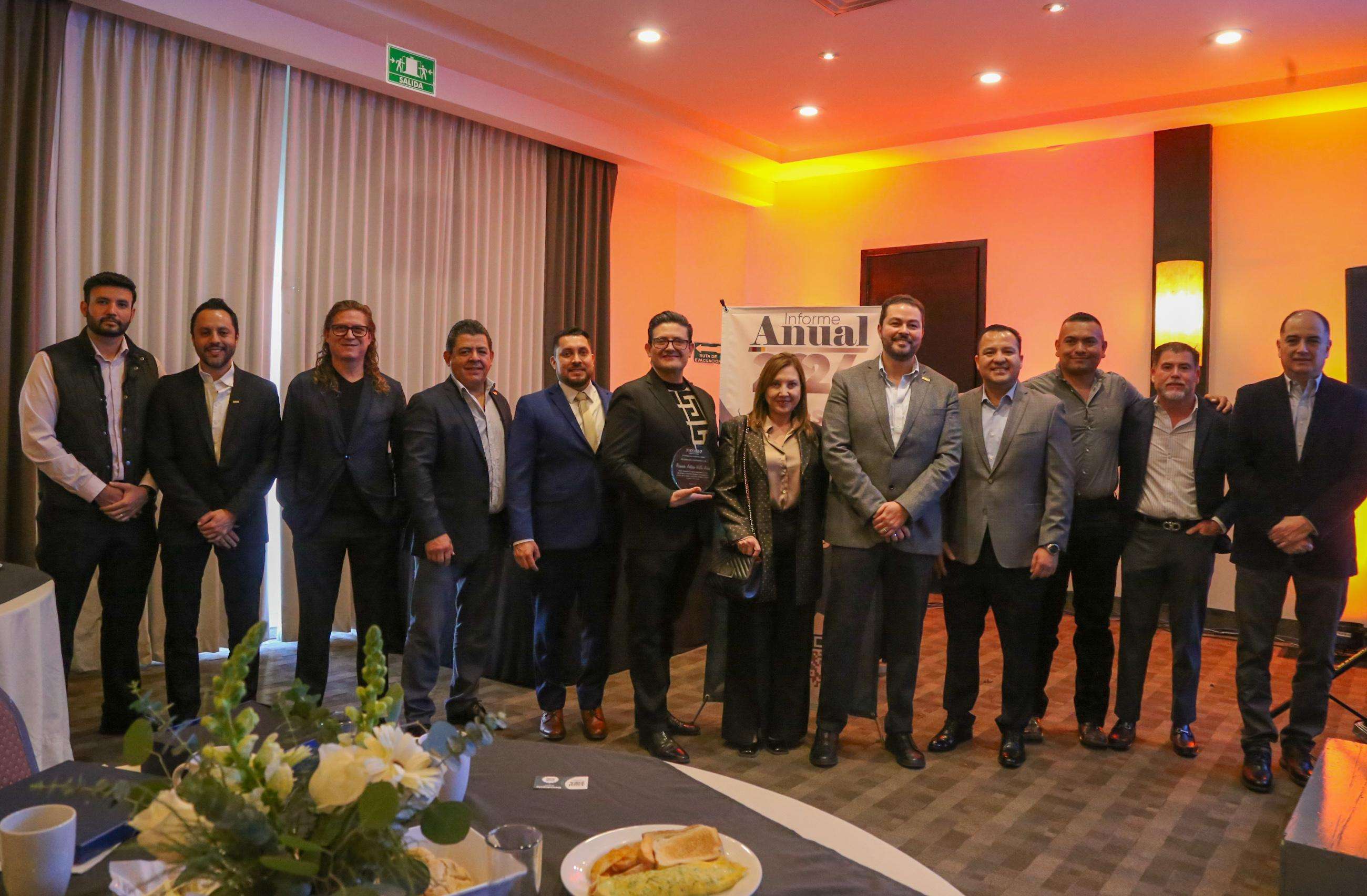 Reafirma Jesús Valenciano compromiso con Ficosec 