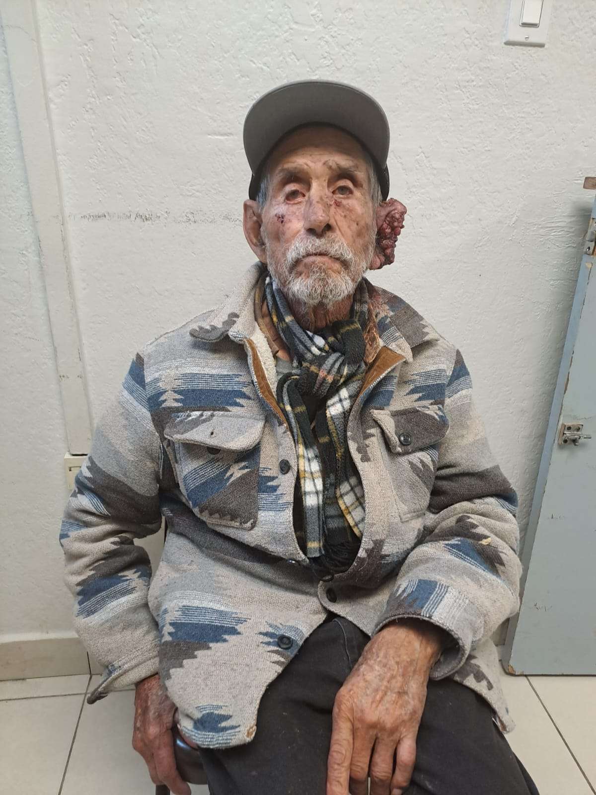 Buscan a familiares de hombre de 84 años encontrado en la Partido Romero