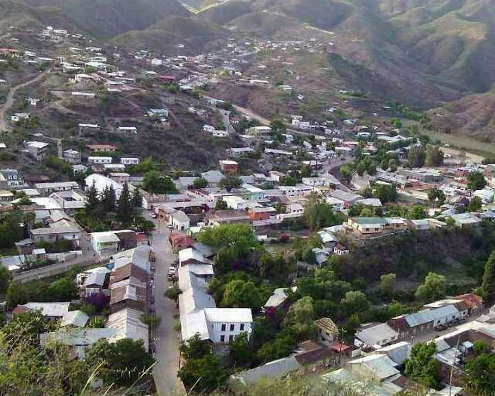 Degüellan a uno en Uruachi
