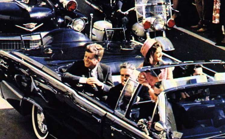 Desclasifica Trump archivos sobre asesinato de John F. Kennedy 