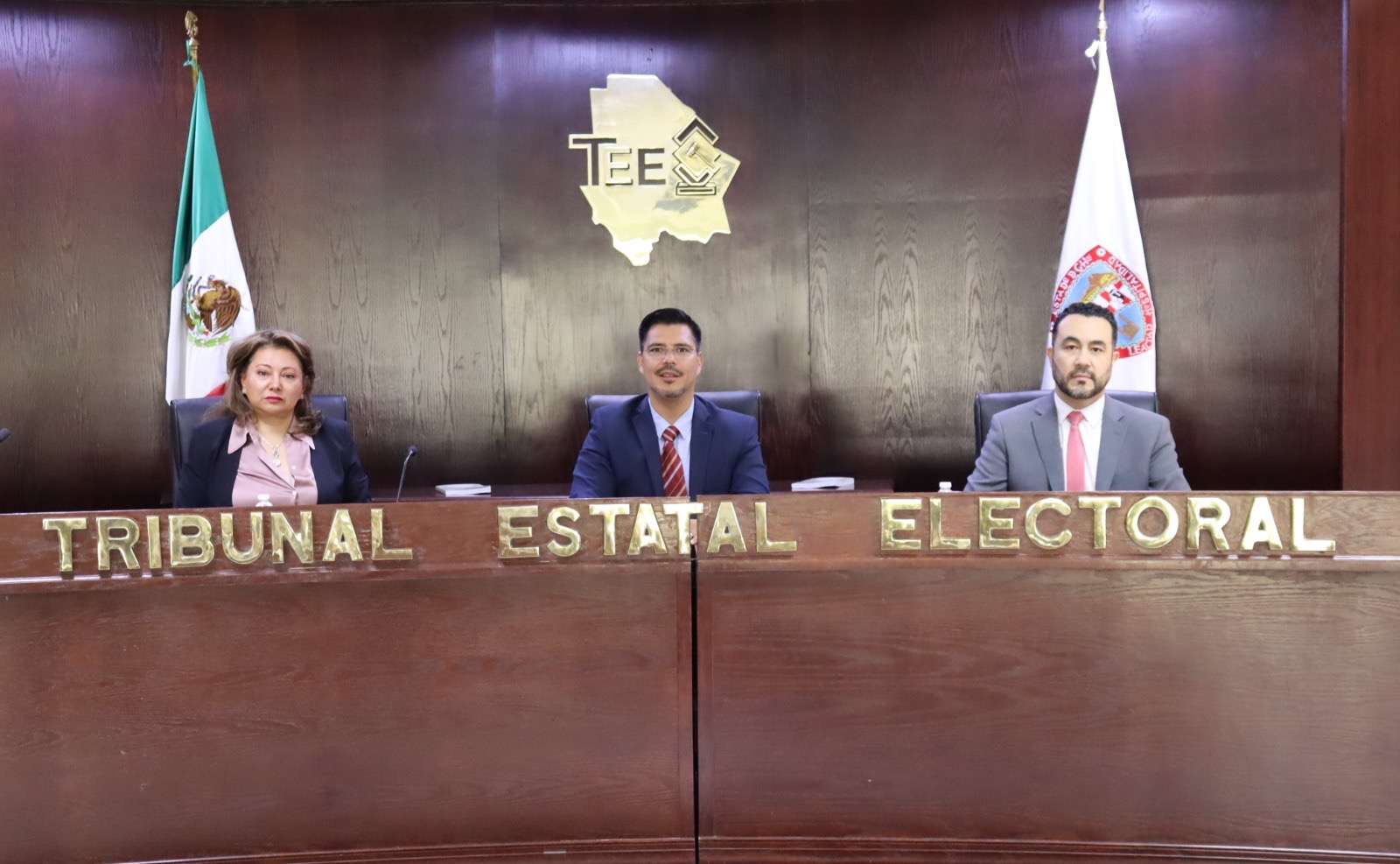 Validan lista del Congreso sin Magistrables