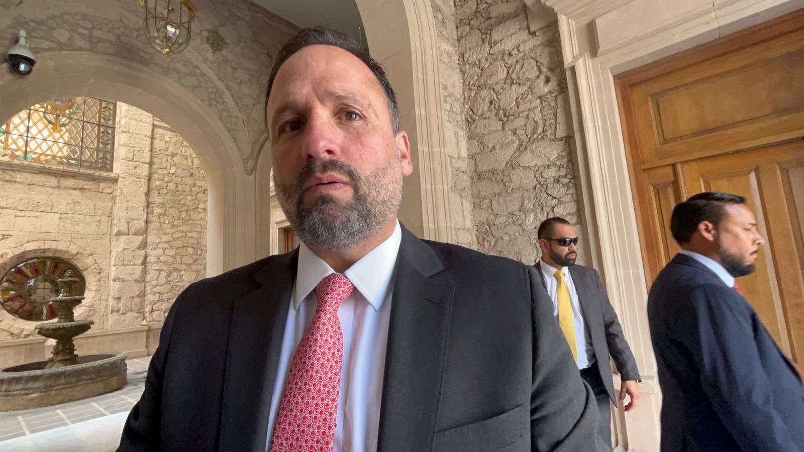 Aborda De la Peña aborto con líderes católicos del estado


