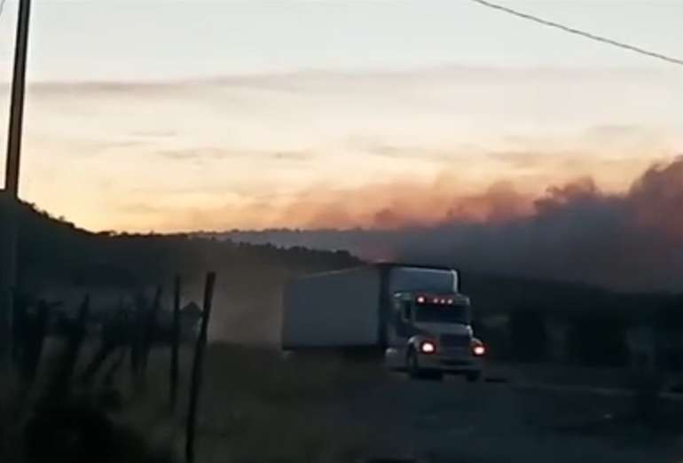 Urgen ayuda para apagar incendio en rancho El Aguaje del Alto