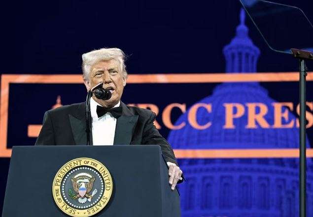 Dice Trump que países le están besando el trasero para evitar aranceles