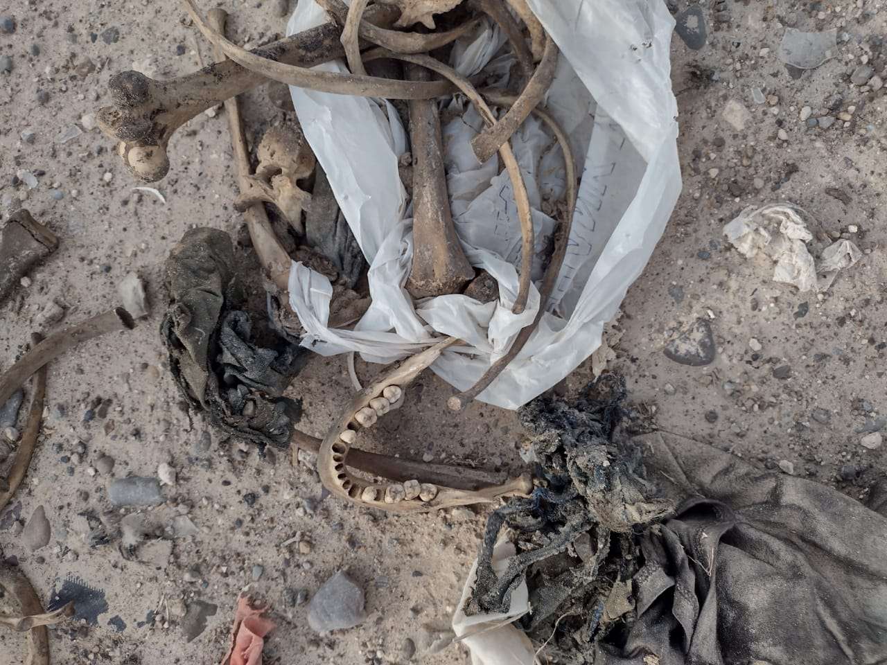 Hallan bolsa con osamenta en Ejido El Sauzal