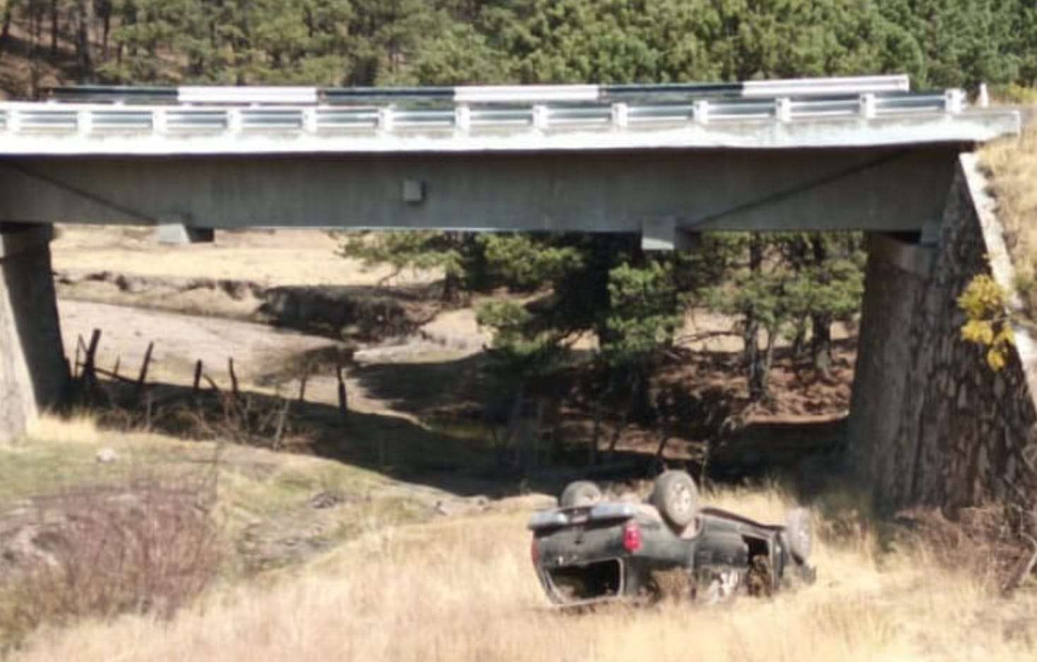 Identifican a 3 fallecidos en accidente sobre la rúa Parral-Guadalupe y Calvo