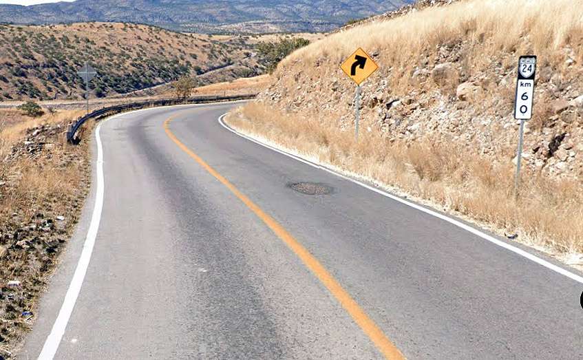 Hallan un ejecutado en la carretera Parral-Guadalupe y Calvo