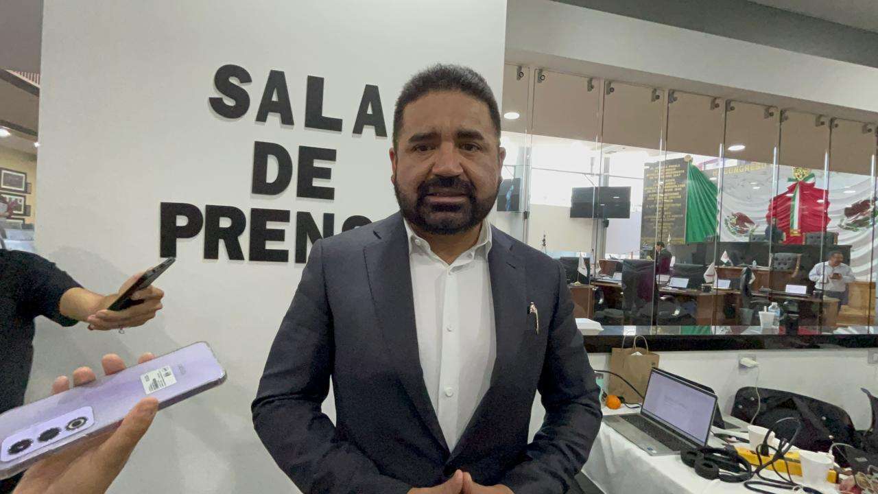 Exhibe Paco Sánchez al grupúsculo oscuro de Lucha Castro
