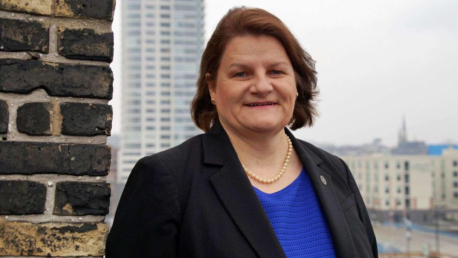 Detienen a Jueza en Wisconsin por obstruir captura de migrante