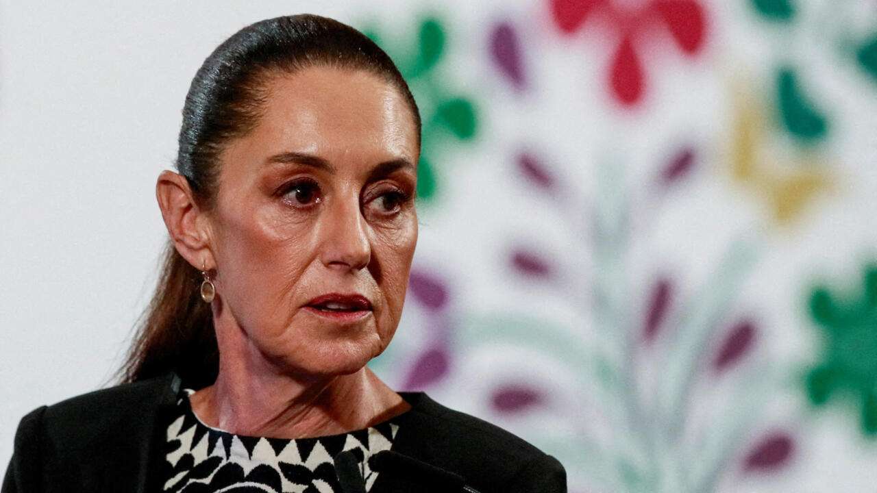 Dialoga Sheinbaum con Trump sobre déficit comercial
