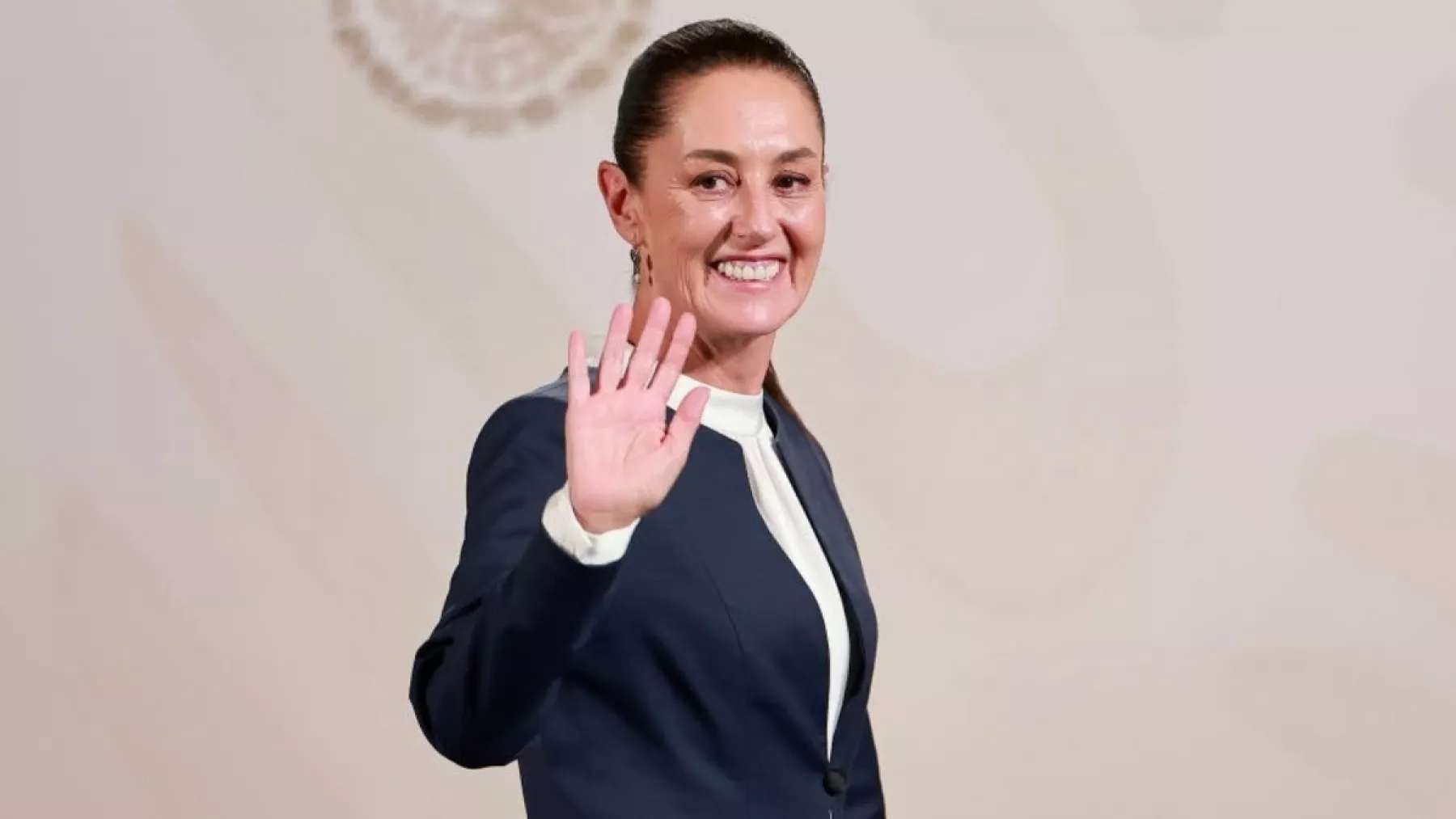 Defiende Sheinbaum el legado de Amlo y su retiro