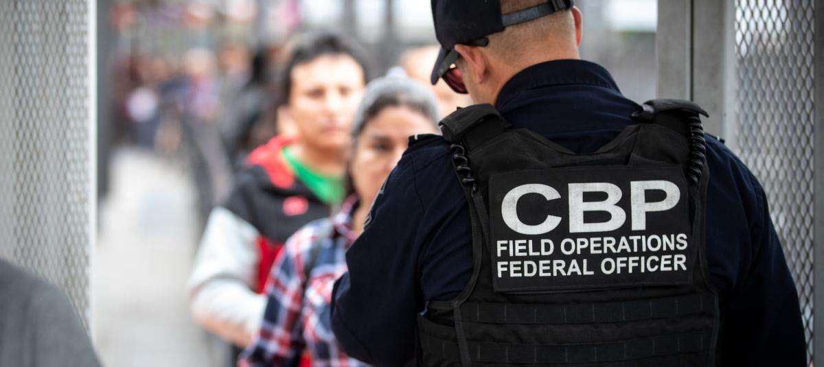 Demandan al CBP por muerte de niña migrante