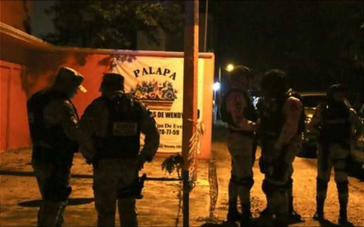 Ejecutan a familia durante albercada en Tabasco