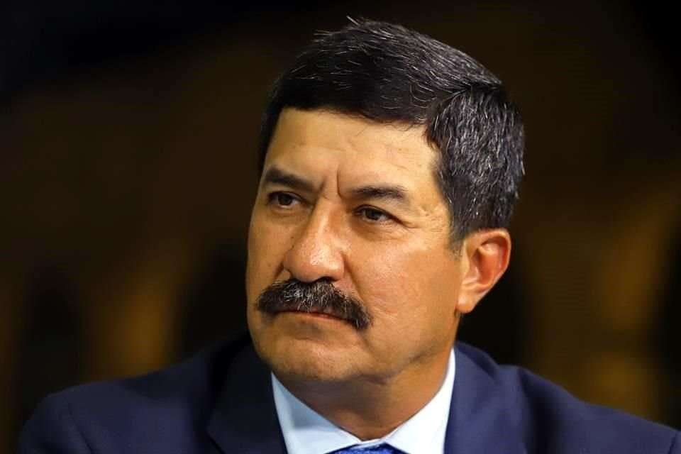 Eligen a Corral para moderar foros sobre ley de telecomunicaciones