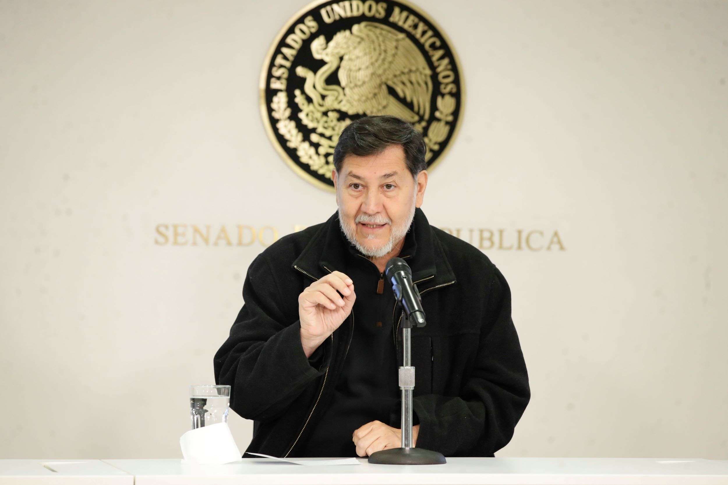 Compara Noroña elección judicial con hacer el amor