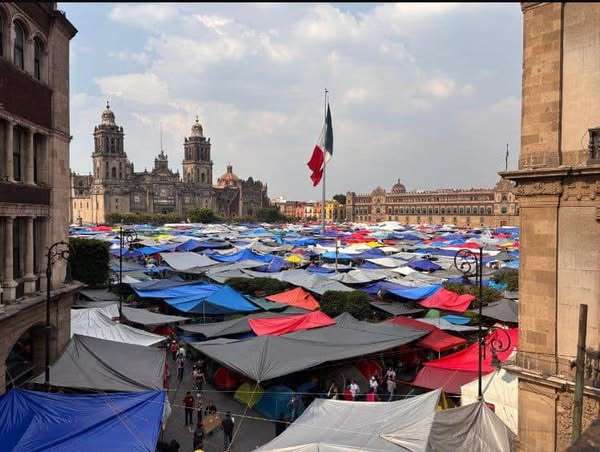 Dejan sin clases a 8 millones de niños, por paro magisterial