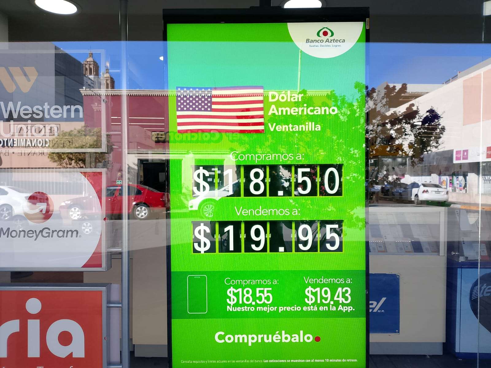 Baja dólar considerablemente a $19.95 este domingo