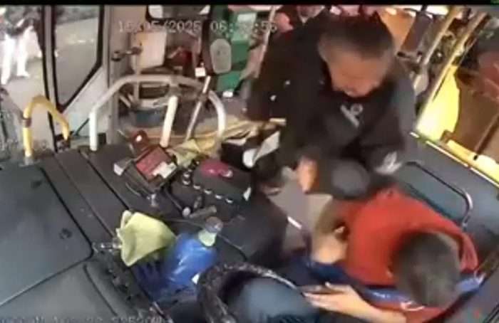 Mata pasajero a chofer de un golpe en Guadalajara