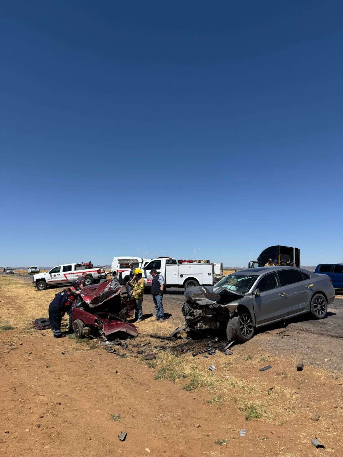 Deja choque frontal dos muertos y tres heridos en carretera Estatal 33