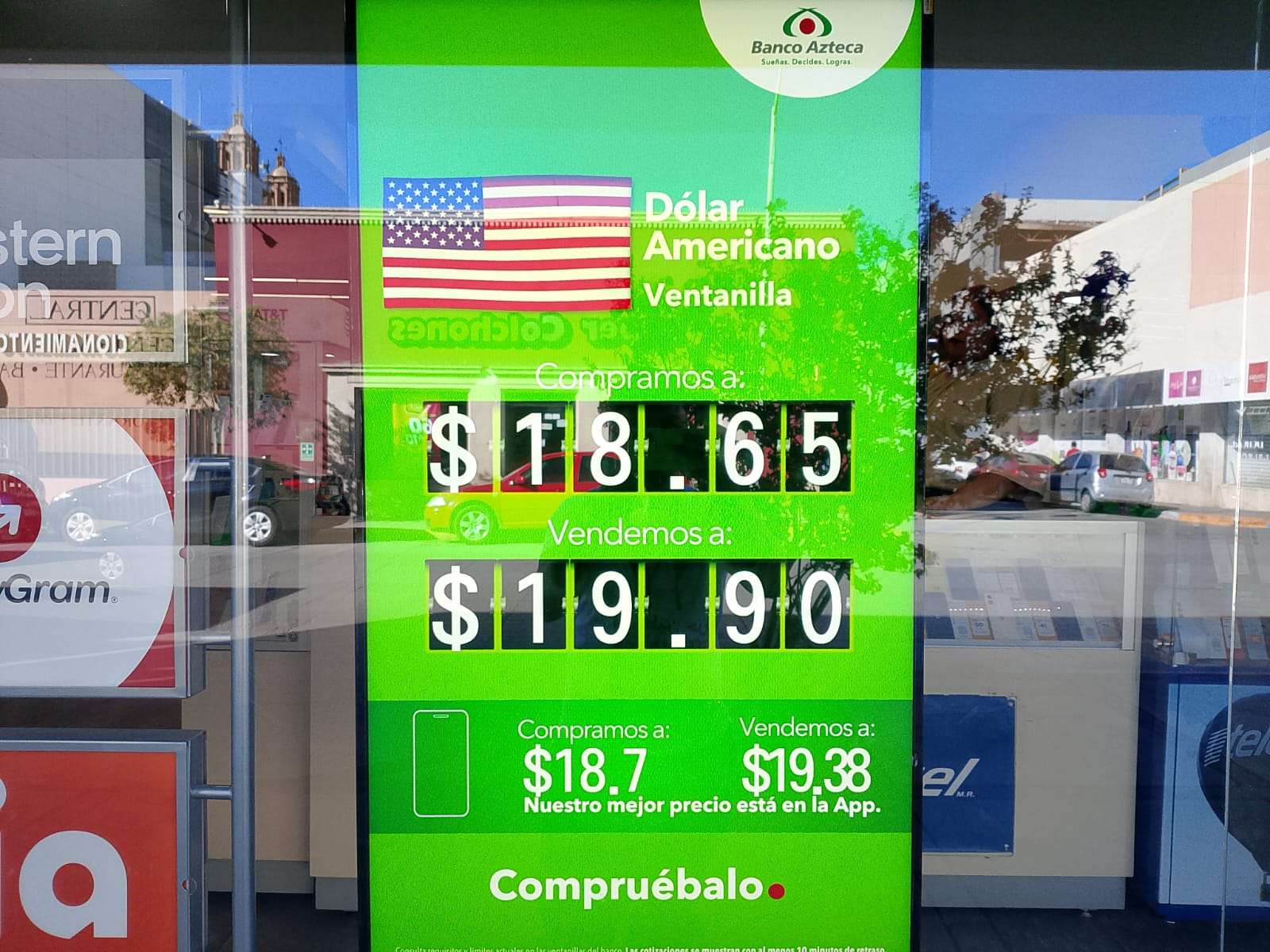 Permanece dólar a $19.90 este martes