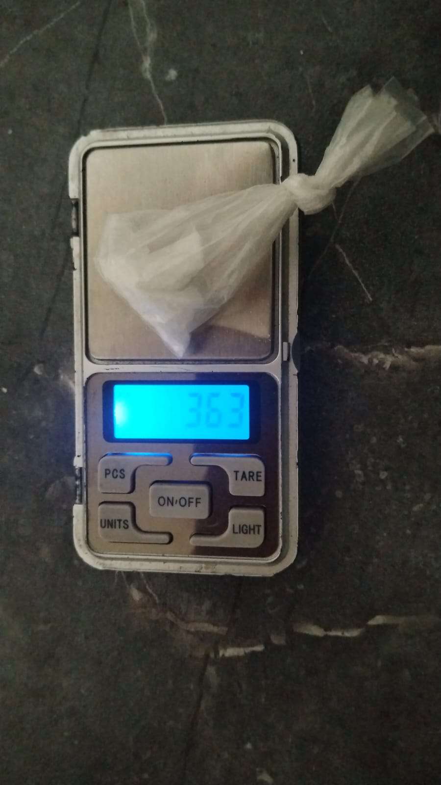 Detienen a uno en posesión de cristal en Anáhuac