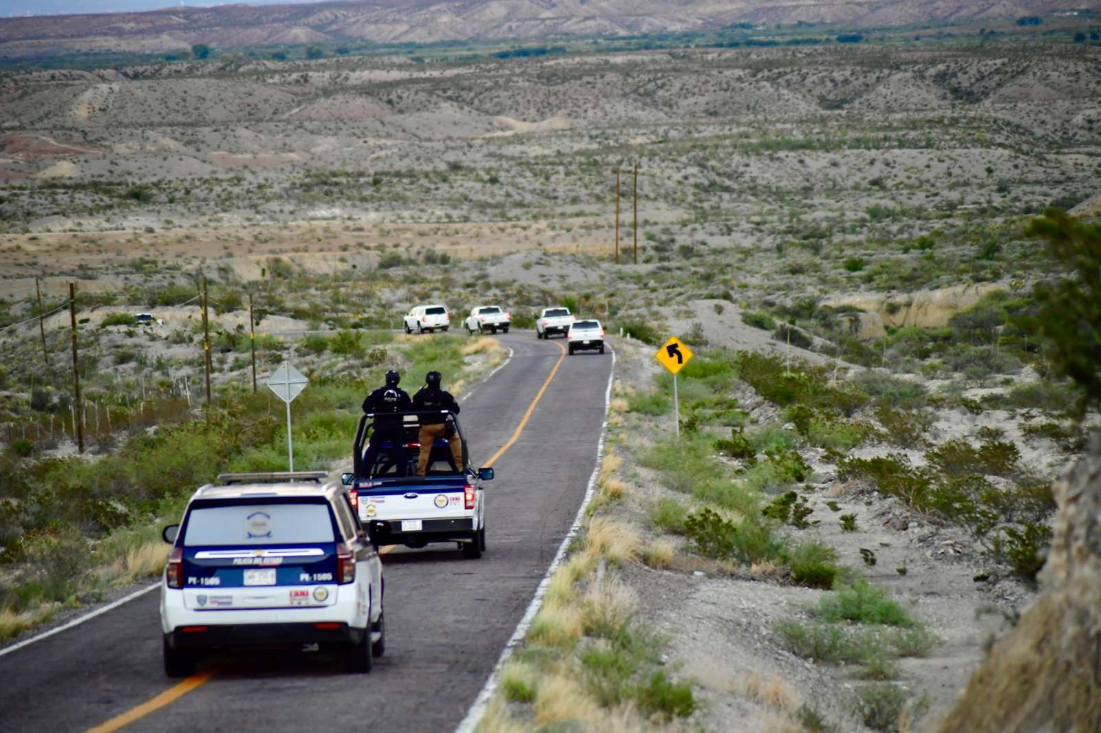 Hallan 4 ejecutados en la carretera Aldama a Ojinaga