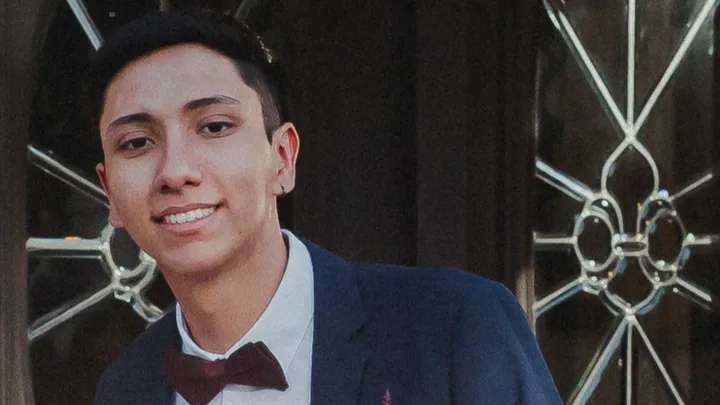 Piden ayuda para pagar gastos médicos de joven fallecido por usar vapeador
