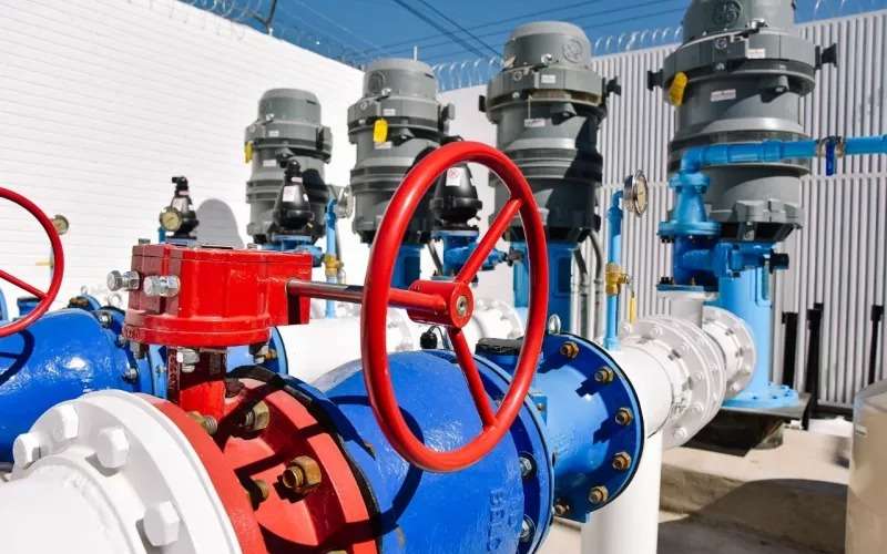 Alertan cortes de agua en varias colonias por fallas de CFE