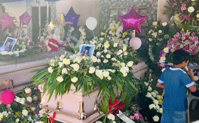 Dan último adiós a madre y hermanitas asesinadas en Hermosillo