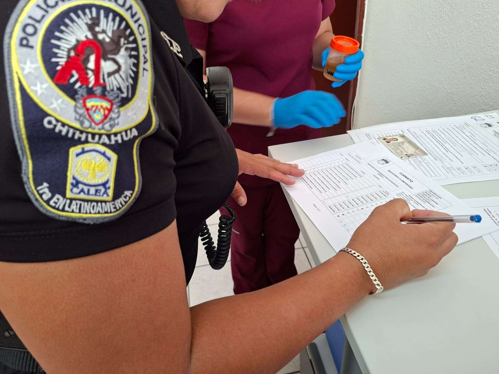 Dieron de baja a municipal por negarse al antidoping: OIC