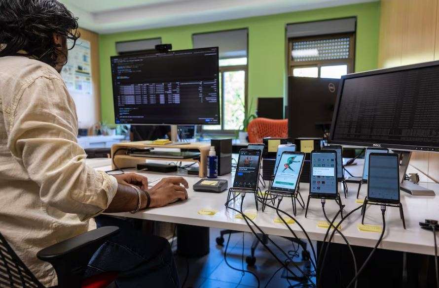 Así es como miles de apps abusan de la misteriosa localización en interiores
