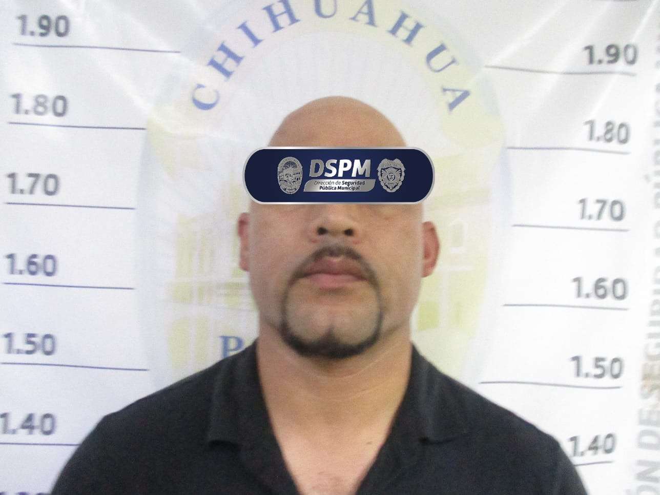 Detienen a uno que intentó escapar con pick up robada