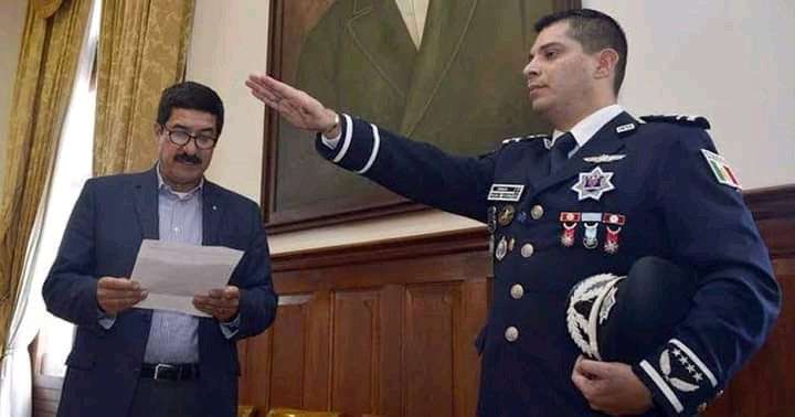 Así ascendió excomisionado estatal de seguridad pese a estar fichado por el Ejército