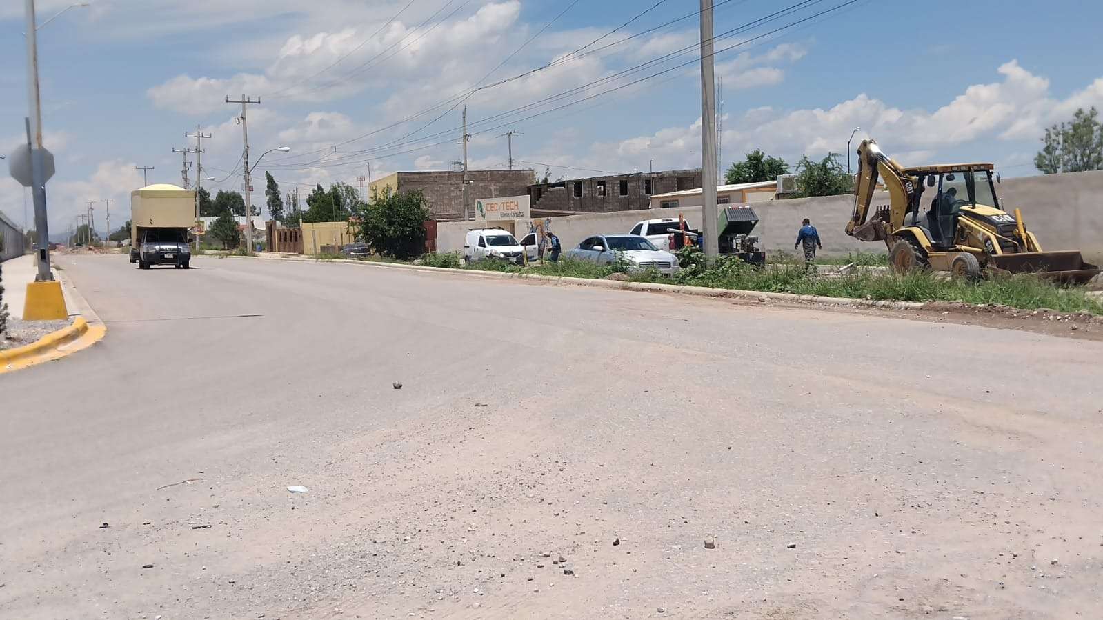 Frenan vecinos trabajos de la Jmas por temor a desabasto de agua