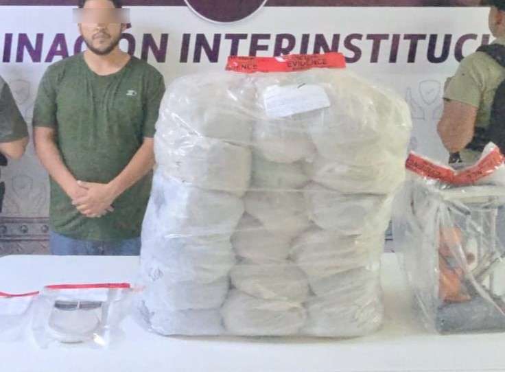 Catean narcotiendita en la colonia Cerro de la Cruz