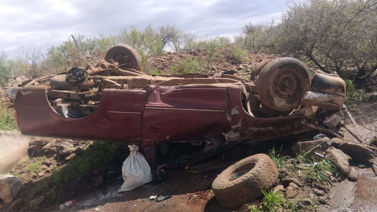 Se lesionan 3 en volcadura sobre la rúa Buenaventura a Namiquipa