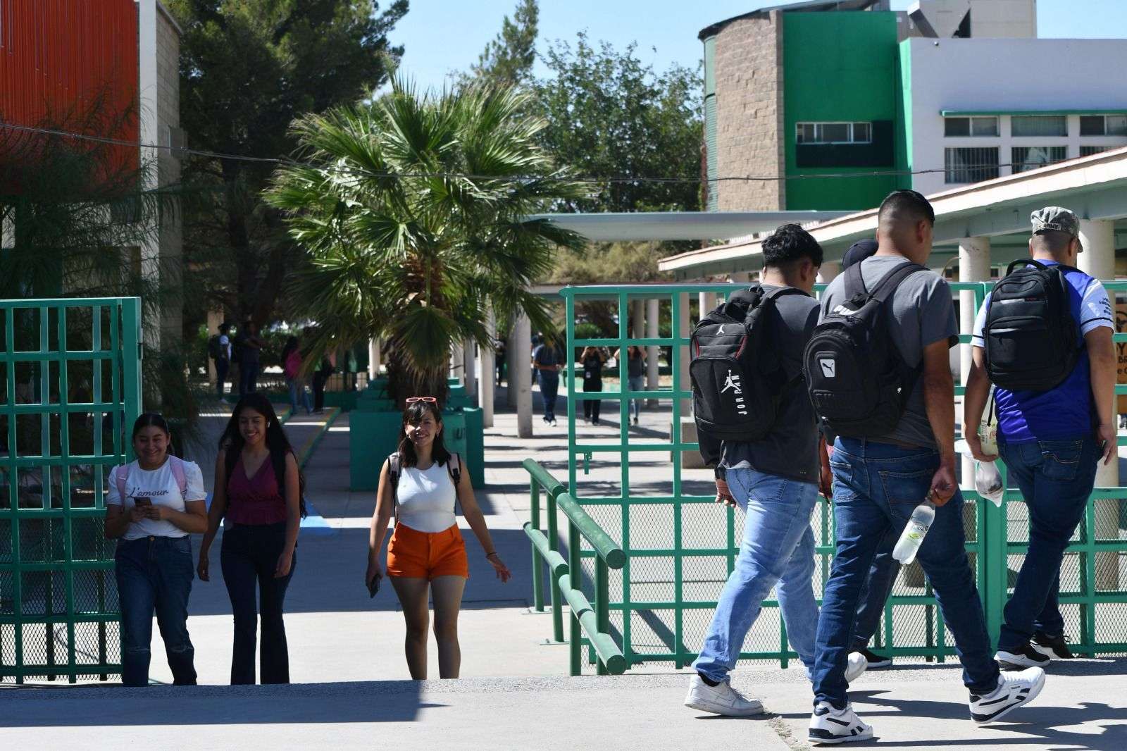 Rompe UTCJ récord de estudiantes de nuevo ingreso