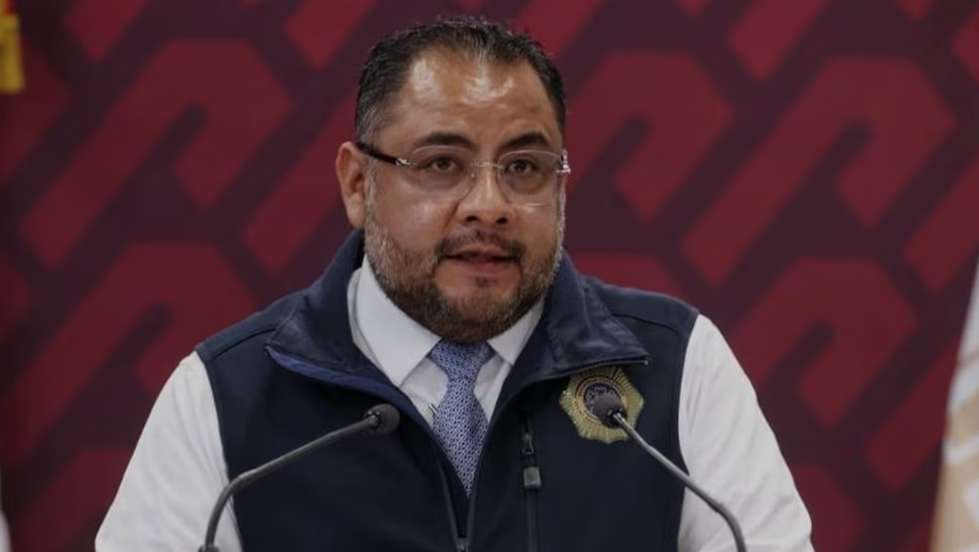 Toma la UIF Omar Reyes Colmenares; es cercano a Harfuch y dirigió la Interpol