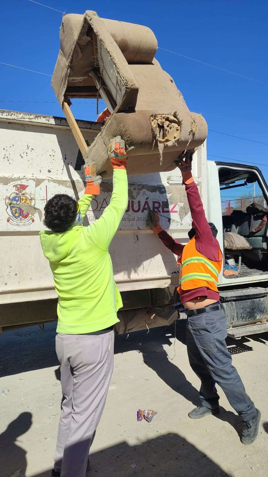 Realiza Limpia jornada de destilichadero en fraccionamiento Los Ojitos