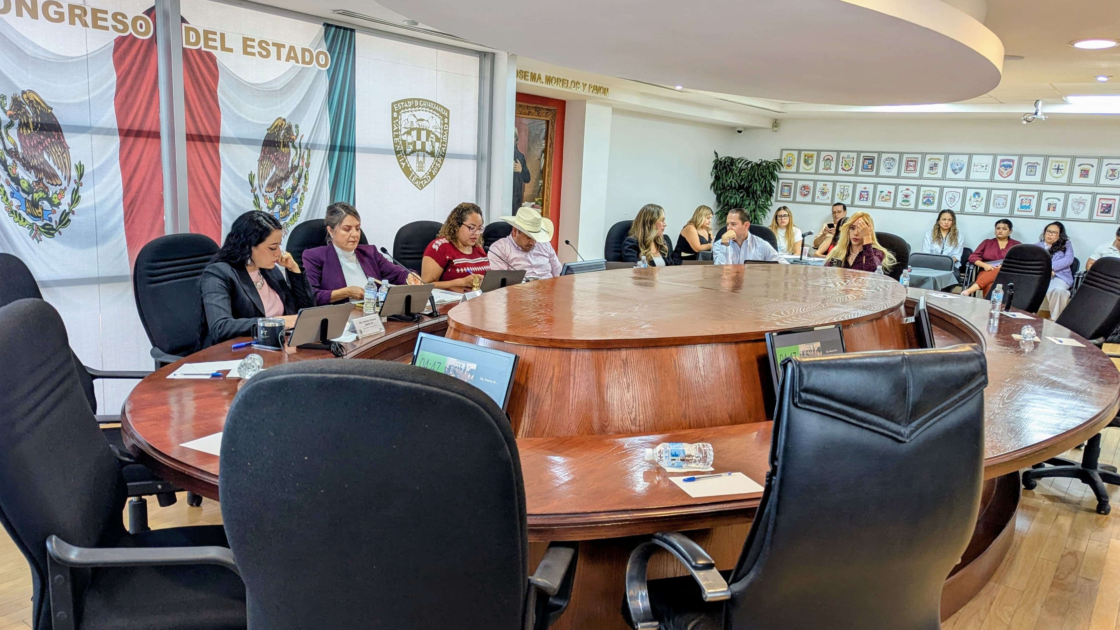 Posponen iniciativa para endurecer penas por retención de menores