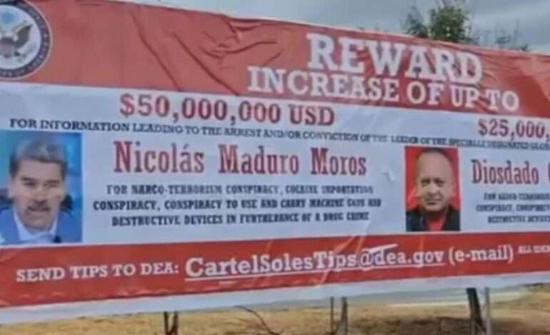 Aparece lona con recompensa por Maduro en frontera de Colombia y Venezuela