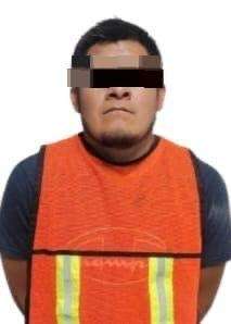 Procesan a hombre por agredir a perrito con un cuchillo 