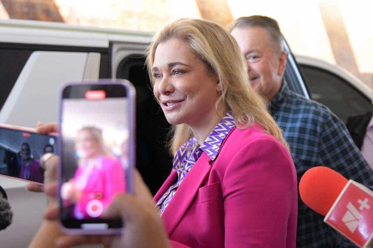 Siempre son bien recibidos: Maru Campos por visita de senadores