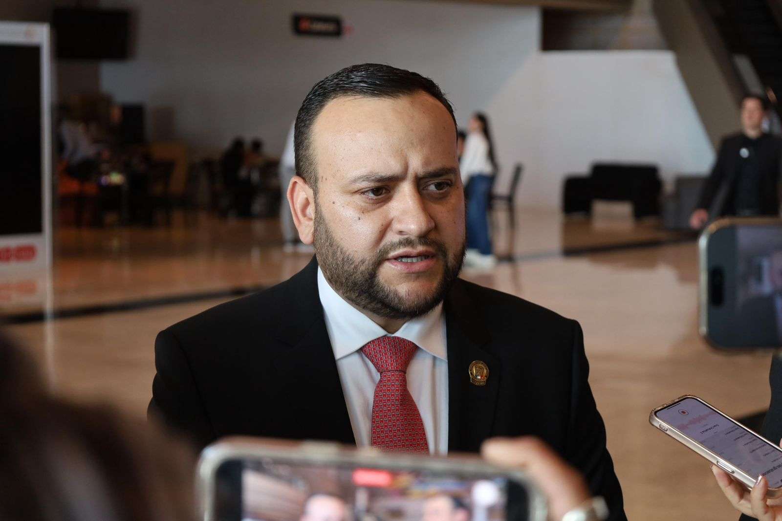 Abandona el PRI toma de protesta del Poder Judicial 